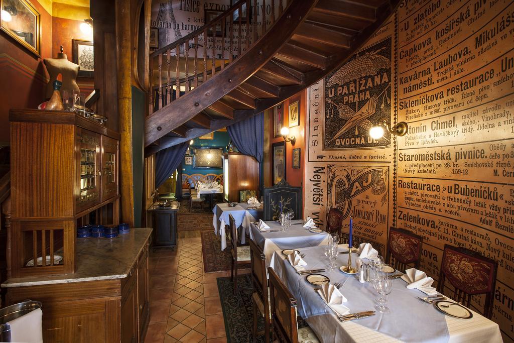 Apartment At The Blue Duckling Prag